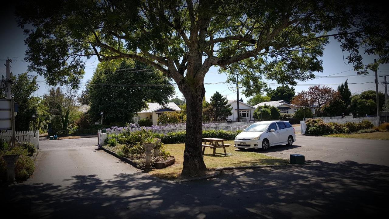 Chanel Court Motel Masterton Exterior photo